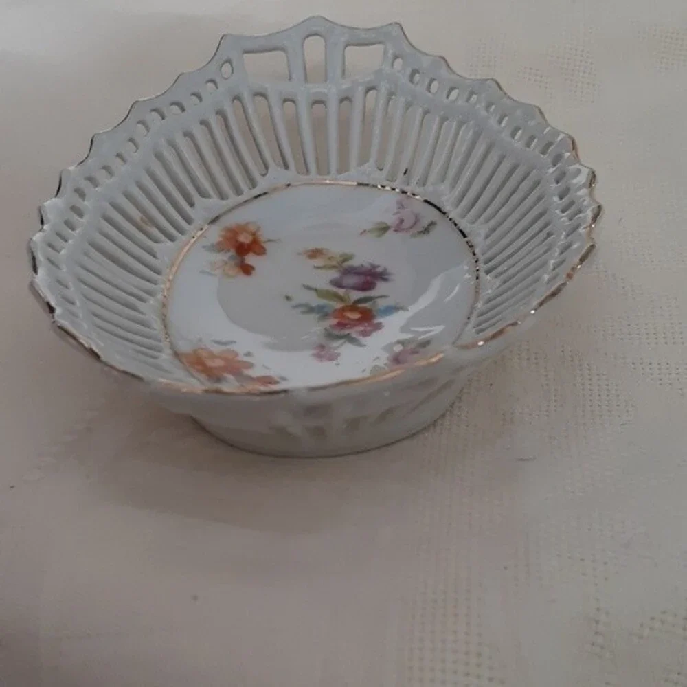 vintage Reticulated Floral dish ceramic bowl cottagecore serveware candy soap